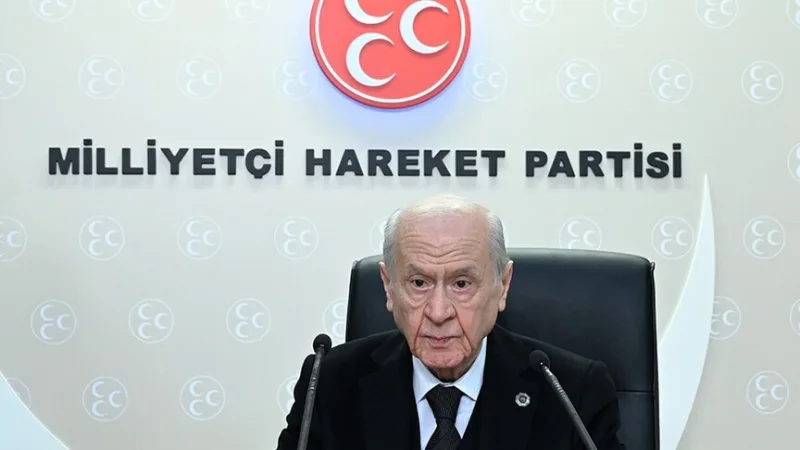 民族行动党（MHP）主席巴赫切利祝贺超级联赛冠军加拉塔萨雷